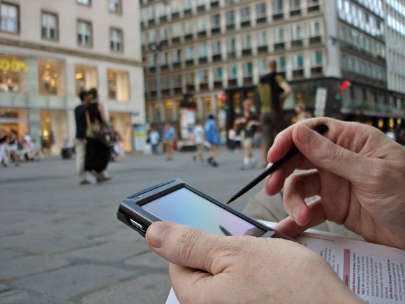 Aussies Use Technology To Plan Family Holidays